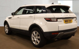 2016 Land Rover Range Rover Evoque 2.0 Ed4 Se Tech Fwd Euro 6 (s/s) 5dr in White — image 3