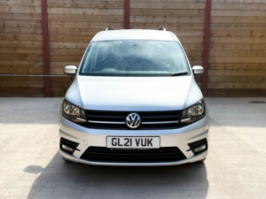 2021 Volkswagen Caddy Maxi Life 5 SEAT Auto Wheelchair Accessible Disabled Access Vehicle Wav in Silver — image 4