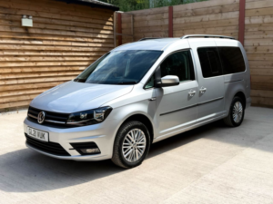 2021 Volkswagen Caddy Maxi Life 5 SEAT Auto Wheelchair Accessible Disabled Access Vehicle Wav in Silver — image 5