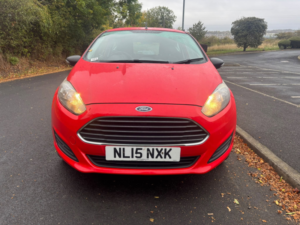 2015 Ford Fiesta 1.25 Studio Hatchback 3dr Petrol Manual Euro 6 (60 Ps) in Red — image 3