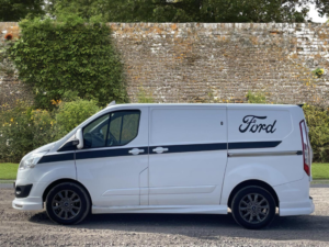 2015 Ford Transit Custom 2.2 Tdci 290 Limited L1 H1 5dr in White — image 5