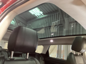 2019 Land Rover Range Rover Evoque 2.0 D180 Se Auto 4WD Euro 6 (s/s) 5dr in Red — image 4