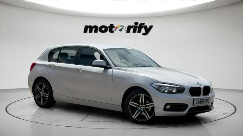 2015 BMW 1 Series 2.0 118d Sport Euro 6 (s/s) 5dr in White — image 1