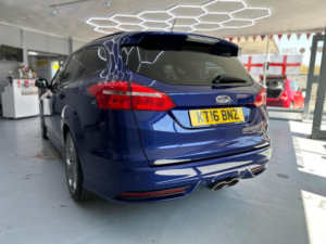 2016 Ford Focus 2.0 Tdci St-2 Euro 6 (s/s) 5dr in Blue — image 5