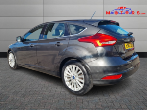 2018 Ford Focus 1.0 T Ecoboost Titanium X in Grey — image 5