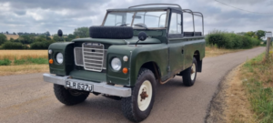 1971 Land Rover Series Ii 2a in Green — image 2