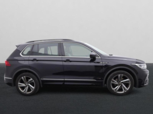2023 Volkswagen Tiguan 1.5 Tsi R-Line Edition DSG Euro 6 (s/s) 5dr in Black — image 3