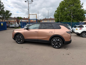 2025 Vauxhall Grandland 1.2 Ultimate E-Dct Euro 6 (s/s) 5dr in Brown — image 4