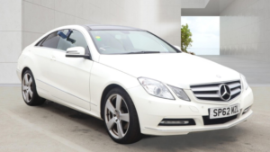 2012 Mercedes-Benz E Class 2.1 E250 Cdi Blueefficiency Se in White — image 2