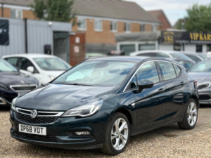 2018 Vauxhall Astra 1.0i Turbo Ecotec Sri Euro 6 (s/s) 5dr in Green — image 5