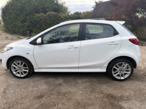 2011 Mazda Mazda2 1.3 Tamura in White — image 6