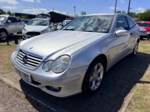 2005 Mercedes-Benz C Class 1.8 C200 Kompressor Se 2dr in Silver — image 3