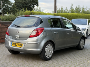 2013 Vauxhall Corsa 1.2 I Ecoflex 16v Exclusiv in Silver — image 2