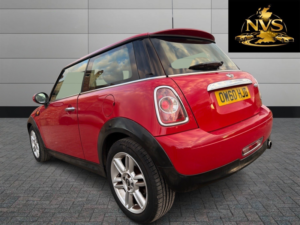 2010 MINI Hatch 1.6 Cooper Hatch in Red — image 5