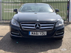 2011 Mercedes-Benz Cls 3.0 Cls350 Cdi V6 Blueefficiency in Black — image 2