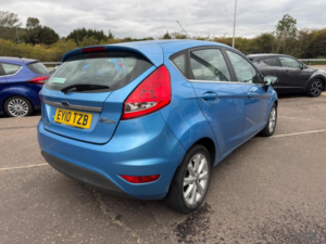 2010 Ford Fiesta 1.25 Zetec 5dr in Blue — image 5