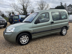 2009 Peugeot Partner 5 SEAT Wav Wheelchair Accessible Vehicle 1.4 Petrol in Green — image 6