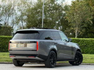 2022 Land Rover Range Rover 3.0 D350 Mhev Se Auto 4WD Euro 6 (s/s) 5dr in Grey — image 3