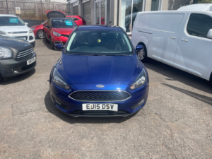 2015 Ford Focus 1.6 Zetec Hatchback 5dr Petrol Powershift Euro 6 (125 Ps) in Blue — image 2