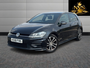 2018 Volkswagen Golf 2.0 Tdi R-Line in Black — image 3