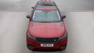 2018 Land Rover Range Rover Velar R-Dynamic Hse in Red — image 2