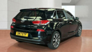 2017 Hyundai I30 1.4 T-Gdi Blue Drive Premium Dct Euro 6 (s/s) 5dr in Black — image 5