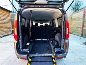 2019 Fiat Doblo L2 Lwb 5 SEAT Wheelchair Accessible Disabled Access Vehicle Wav in Grey — image 3
