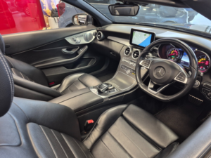 2017 Mercedes-Benz C Class 2.1 C220d Amg Line (premium Plus) Cabriolet 2dr Diesel G-Tronic+ Euro 6 (s/s) (170 Ps) in Grey — image 3