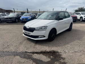 2019 Skoda Fabia 1.0 Colour Edition Hatchback 5dr Petrol Manual Euro 6 (s/s) (60 Ps) in White — image 2