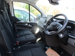 2022 Ford Transit Custom 2.0 Transit Custom Limited Van 300 L1 2.0l Ecoblue 130ps Fwd 6 Speed Manual in White — image 3