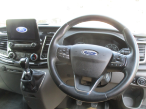 2022 Ford Transit Custom 2.0 Transit Custom Limited Van 300 L1 2.0l Ecoblue 130ps Fwd 6 Speed Manual in White — image 4
