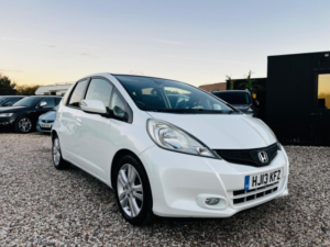 2013 Honda Jazz 1.4 I-Vtec Ex Euro 5 5dr in White — image 5