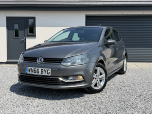 2016 Volkswagen Polo 1.2 Tsi Bluemotion Tech Match in Grey — image 2