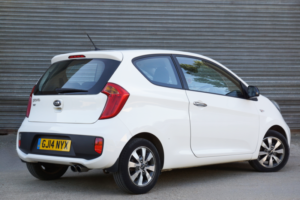 2014 Kia Picanto 1.0 Vr7 in White — image 3