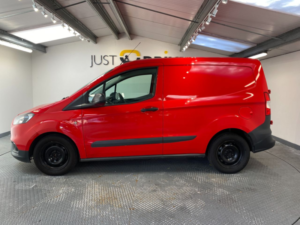 2022 Ford Transit Courier 1.5 Tdci Leader Panel Van 4dr Diesel Manual L1 Euro 6 (s/s) (75 Ps) in Red — image 2