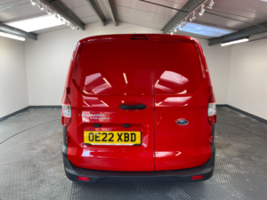 2022 Ford Transit Courier 1.5 Tdci Leader Panel Van 4dr Diesel Manual L1 Euro 6 (s/s) (75 Ps) in Red — image 4