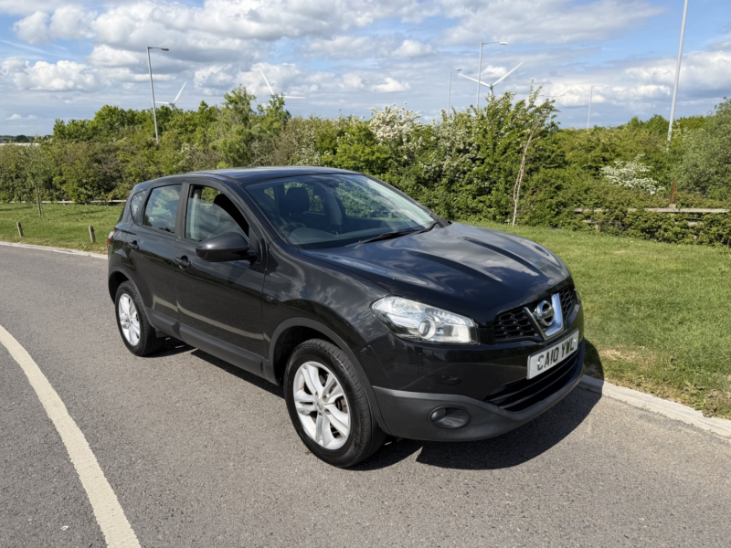 2010 Nissan Qashqai 1.5 Dci Acenta in Black — image 1