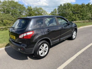 2010 Nissan Qashqai 1.5 Dci Acenta in Black — image 3