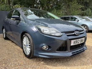 2012 Ford Focus 1.6 Tdci Zetec S Euro 5 (s/s) 5dr in Grey — image 4