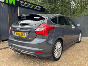 2012 Ford Focus 1.6 Tdci Zetec S Euro 5 (s/s) 5dr in Grey — image 6