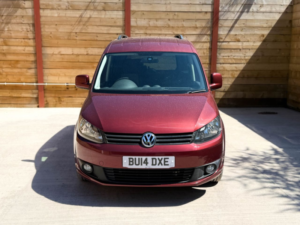 2014 Volkswagen Caddy Life 2 SEAT Passenger Up Front Auto Wheelchair Accessible Disabled Access Vehicle Wav in Red — image 4