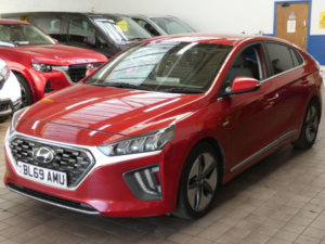 2019 Hyundai Ioniq 1.6 H-Gdi 1st Edition Hatchback 5dr Petrol Hybrid Dct Euro 6 (s/s) (141 Ps) in Red — image 5