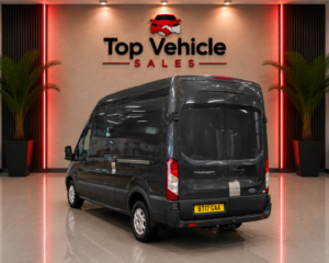 2017 Ford Transit 2.0 350 Ecoblue in Grey — image 3