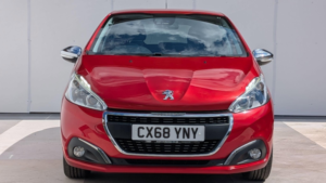 2018 Peugeot 208 1.2 Puretech Tech Edition Euro 6 (s/s) 5dr in Red — image 2