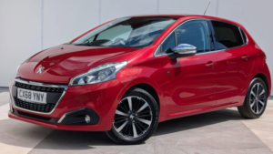 2018 Peugeot 208 1.2 Puretech Tech Edition Euro 6 (s/s) 5dr in Red — image 3