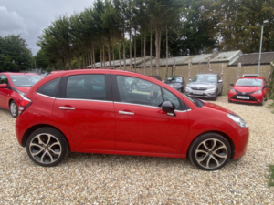 2016 Citroen C3 1.2 Puretech Platinum in Red — image 2