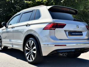 2017 Volkswagen Tiguan 2.0 Tdi R-Line in Silver — image 6