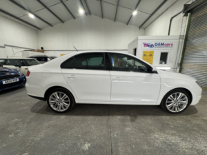 2017 SEAT Toledo 1.0 Tsi Xcellence in White — image 5