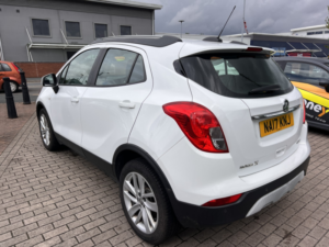 2017 Vauxhall Mokka X 1.4 I Turbo Active in White — image 4