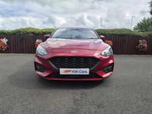 2019 Ford Focus 1.5 Ecoblue St-Line X in Red — image 4
